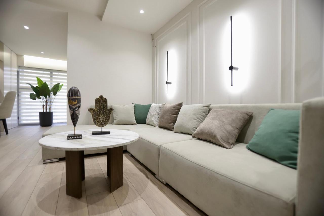 La Grand - New Bazaar Apartment Tiranë Ngoại thất bức ảnh