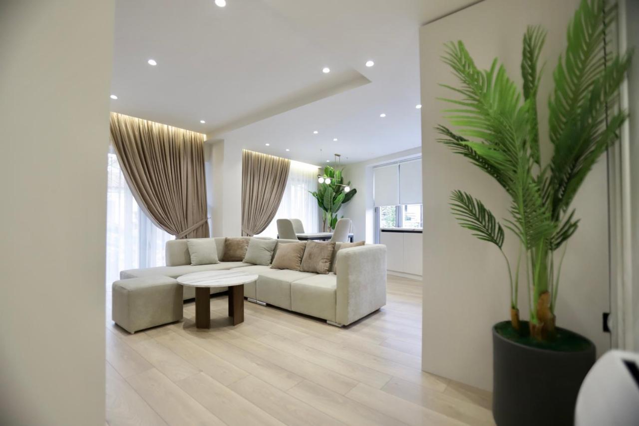 La Grand - New Bazaar Apartment Tiranë Ngoại thất bức ảnh