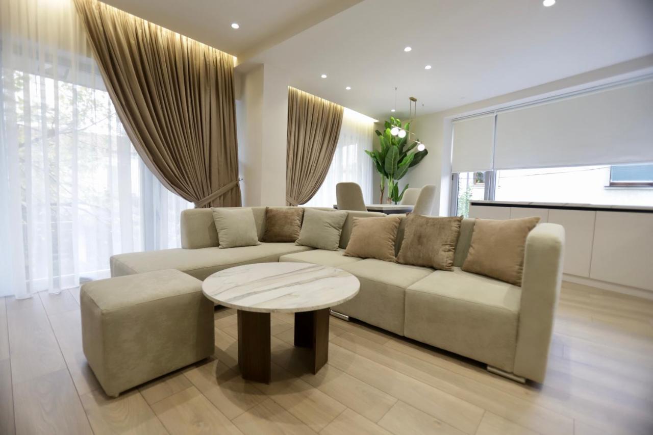 La Grand - New Bazaar Apartment Tiranë Ngoại thất bức ảnh